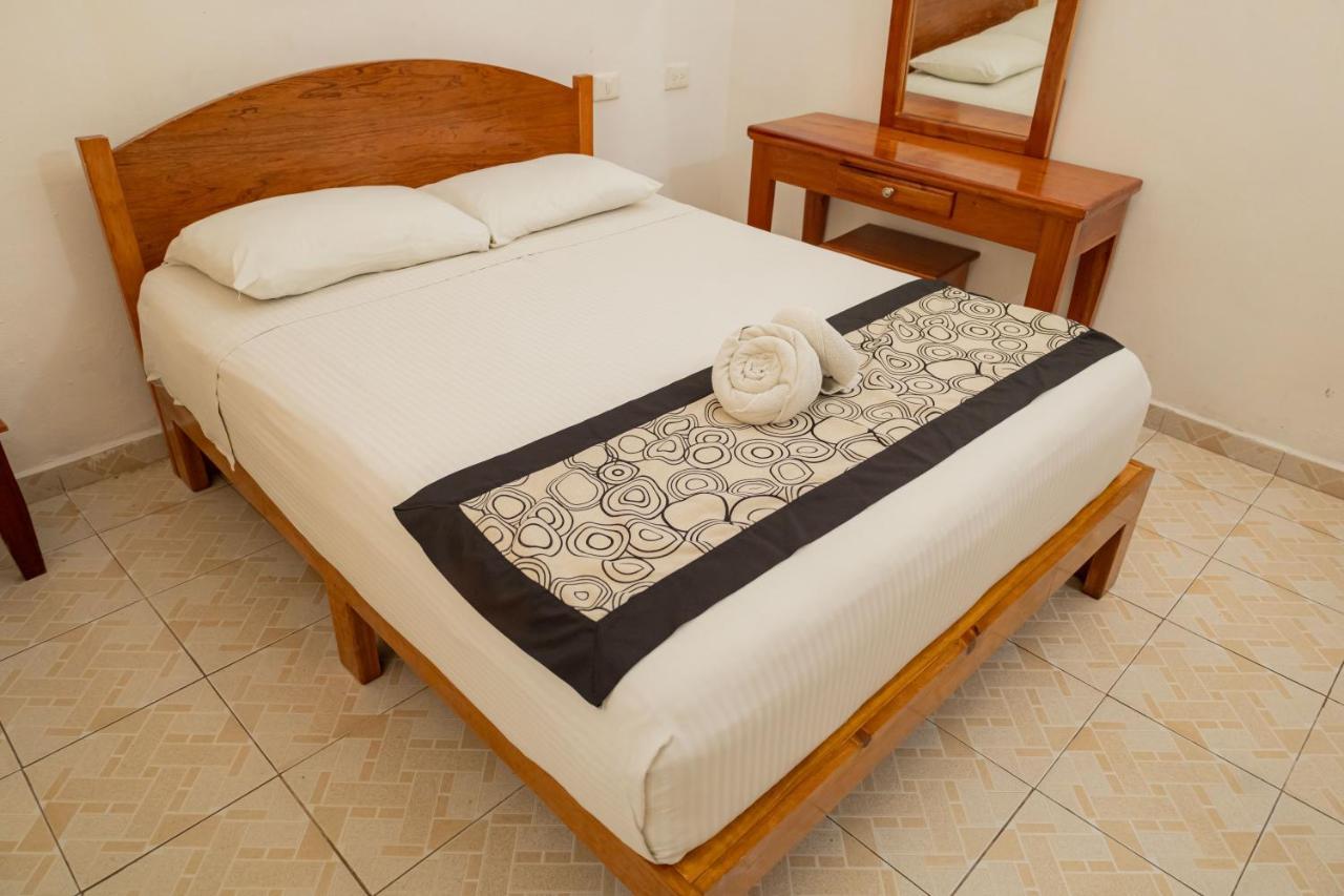 Hotel Las Palmas Cancun Centro Εξωτερικό φωτογραφία